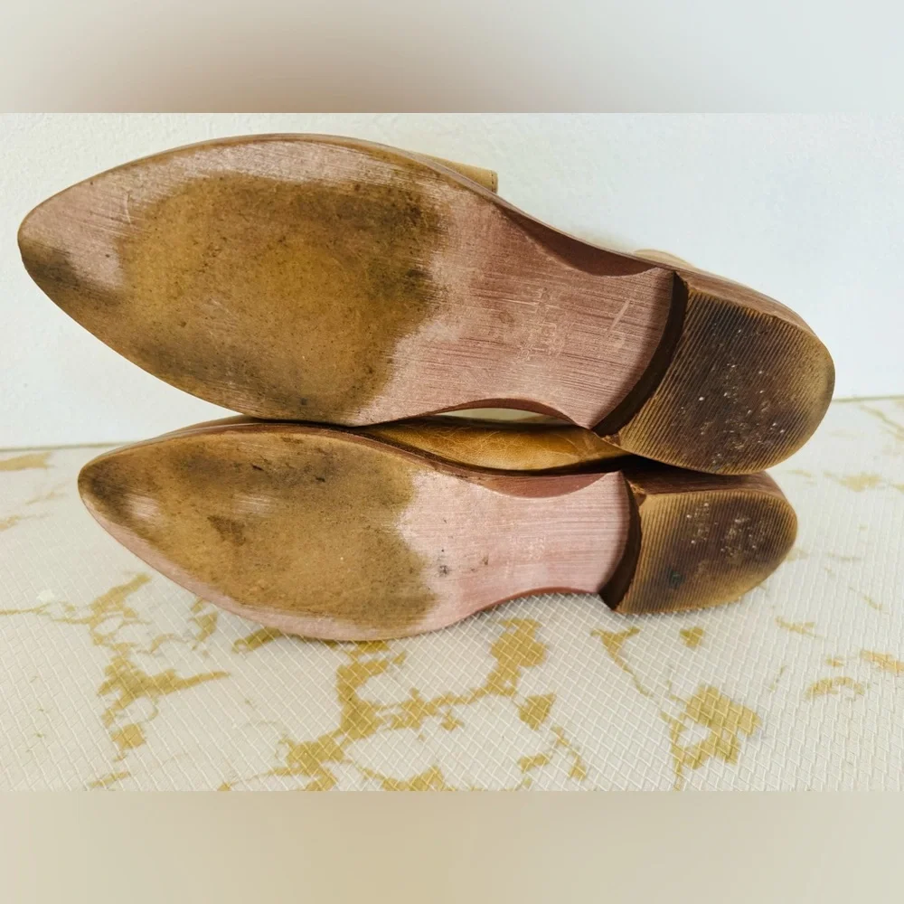 🔥🔥FINAL CLEARENACE 🔥🔥 FREE PEOPLE Tan Leather Royale Cut Out Flats - Picture 9 of 9